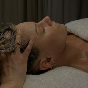 Modelage du cuir chevelu